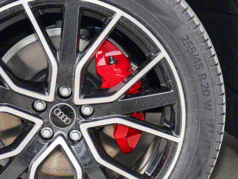 2025�� 45 TFSI ����������