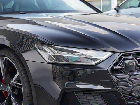 2024�� 55 TFSI quattro ������