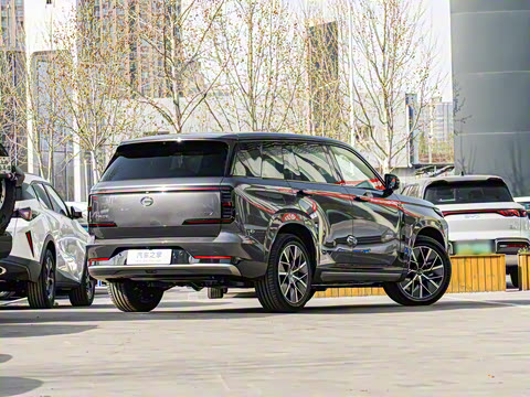 2025�� 180km Ultra ������