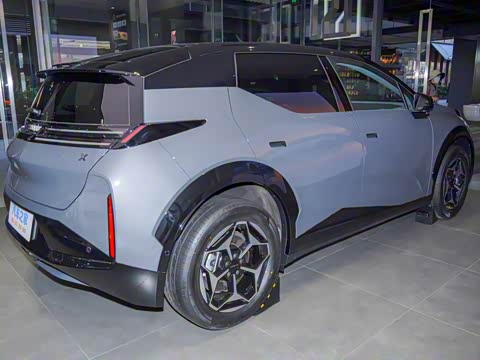 2025�� ����������