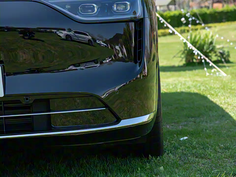 2025�� ���� Ultra�� 53.4kWh 6����