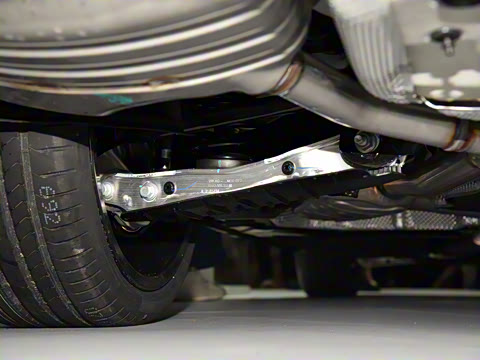 2025�� 200���������� 40 TFSI ���������� B&O ��ҹ��