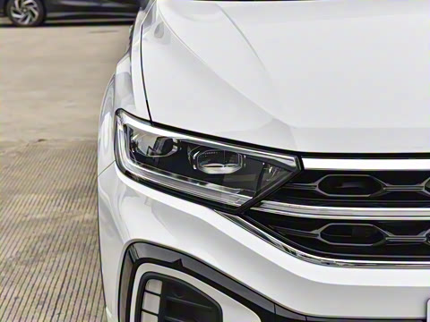 2025�� �Ŀ� 300TSI DSG�����ǹ��