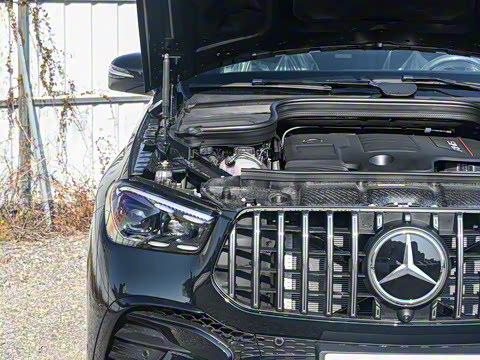 2025�� AMG GLE 53 4MATIC+