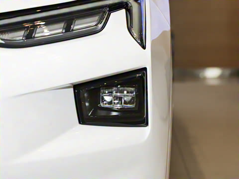 2025 2.0T EcoBoost E 춯 ˶ ST-Line