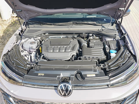 2025�� Pro 380TSI �ǿ���ҫ��