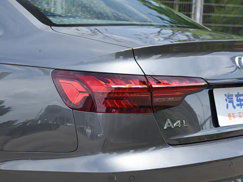 2024�� 40 TFSI ����������