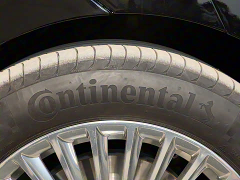 2025�� 2.0T ��άʿ������