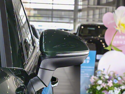 2025�� Cayenne 3.0T ���۰�