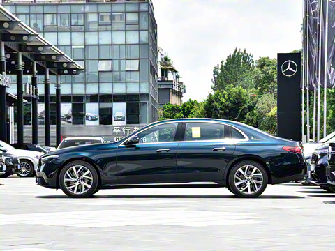 2024�� �Ŀ� E 300 L ʱ����