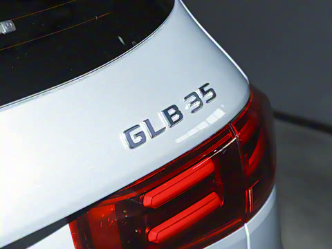 2024�� AMG GLB 35 4MATIC