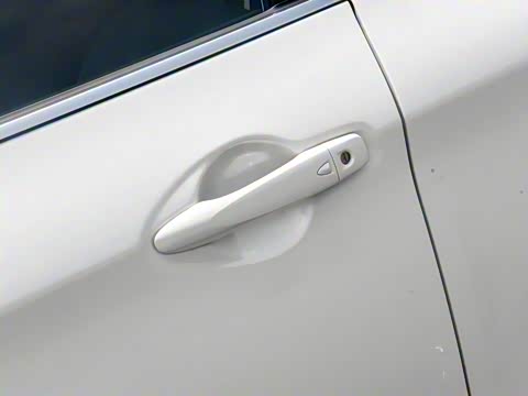 2025�� �Ŀ� ���� 2.0L CVT XV+���Ȱ�