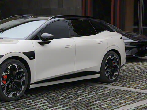 2025�� �����������Ǽݰ� 100kWh