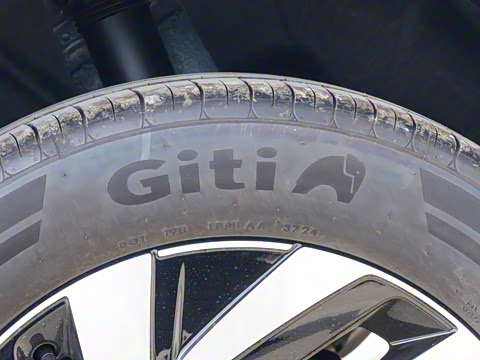 2025�� ���ڿ� 300TSI �Զ��������ڰ�