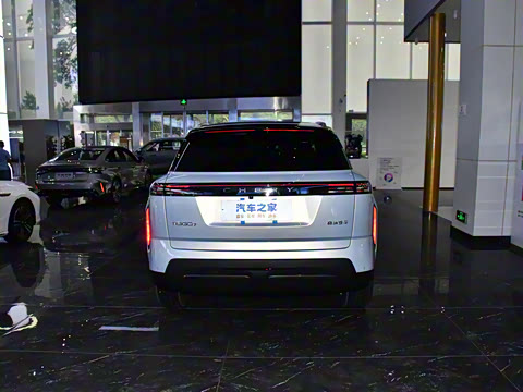 2025�� ���ܰ� 1.6T ��������