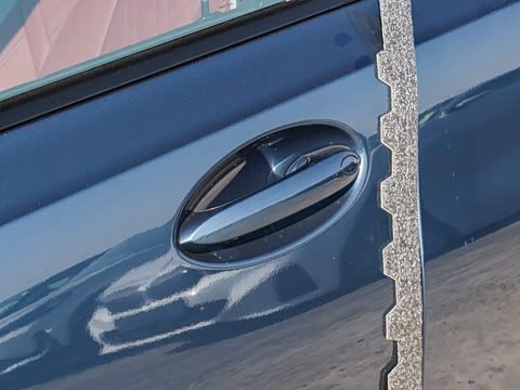 2025�� eDrive 40 L ��ҹ�˶���װ