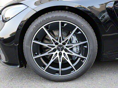 2025 AMG CLE 53 4MATIC+ ܳ