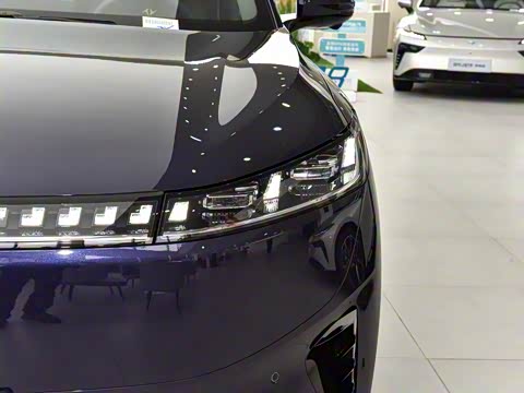 2025�� 210Max���̰� 5��