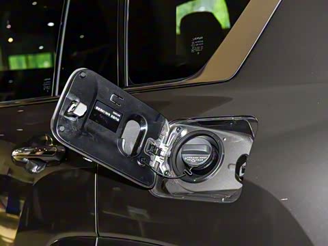 2025�� 700h ��;��