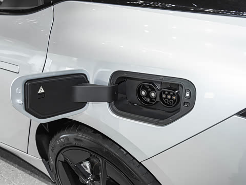 2023�� 710���������