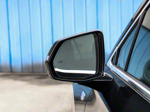 2025�� 2.0T ���������������������