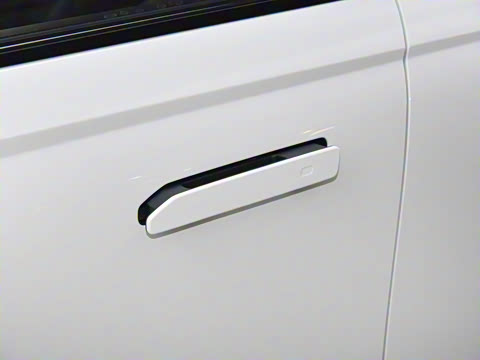 2025�� ���ܰ� 1.6T ��������