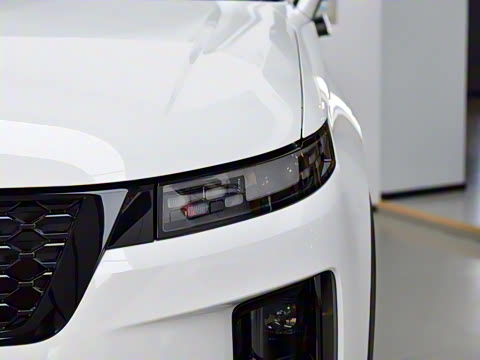 2025�� ���ܰ� 1.6T ��������