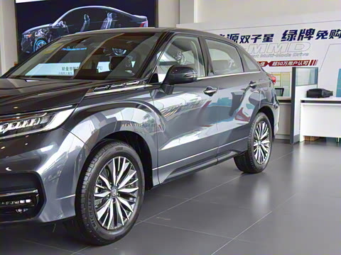 2023�� 240TURBO ����������