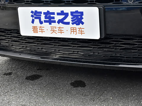 2025�� 400PS Dynamic HSE