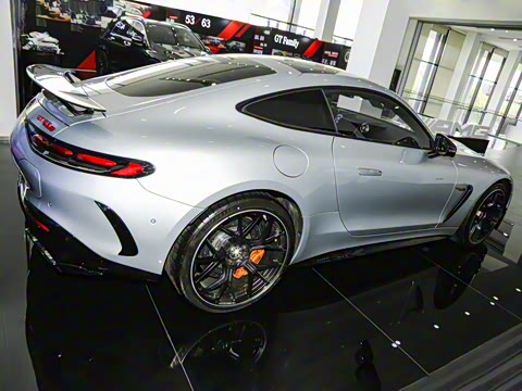 2025�� 63 S E Performance