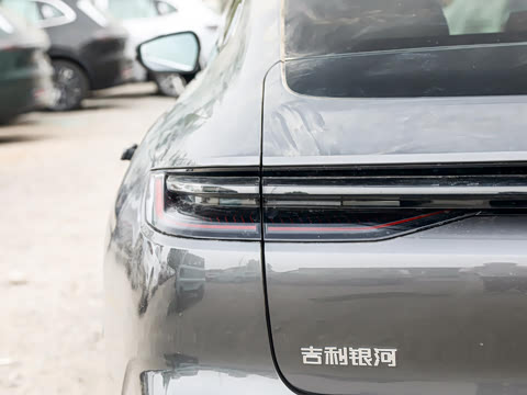 2025�� 130km EM-i �콢��