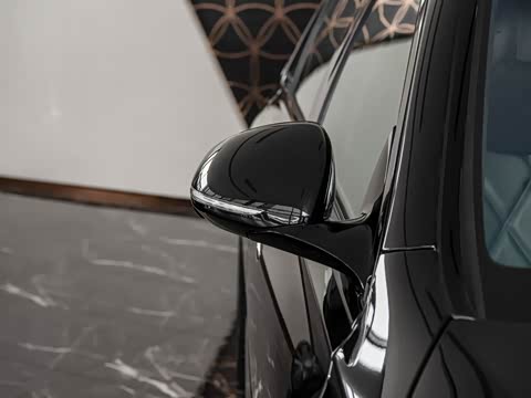 2025�� �Ŀ� S 680 4MATIC ��ҹ��