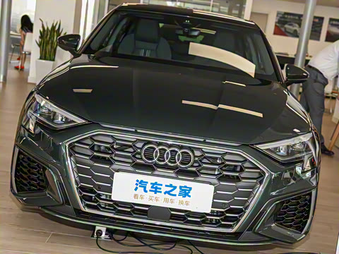 2024�� A3L Limousine 35 TFSI ʱ���˶���