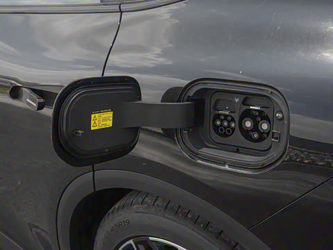 2025�� 668MAX���а� 200kW