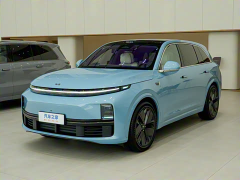 2025�� Ultra ���ܻ��°�