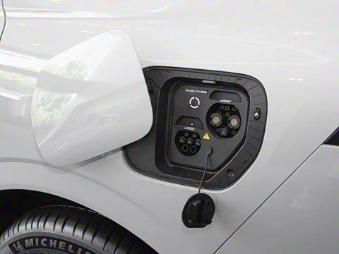 2025�� ���� 760 Max��������������ʻ