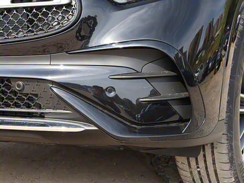 2025�� GLC 300 L 4MATIC ������ 5��