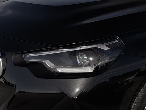 2025�� 225i M�˶���ҹ��װ