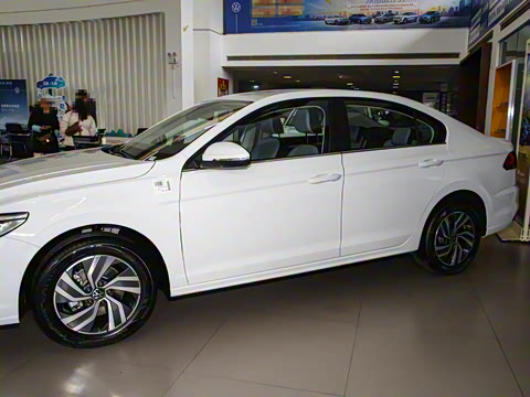 2025�� 280TSI DSG���а�