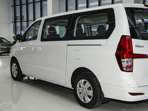 2024�� 2.0L �ֶ�������CNG 7��