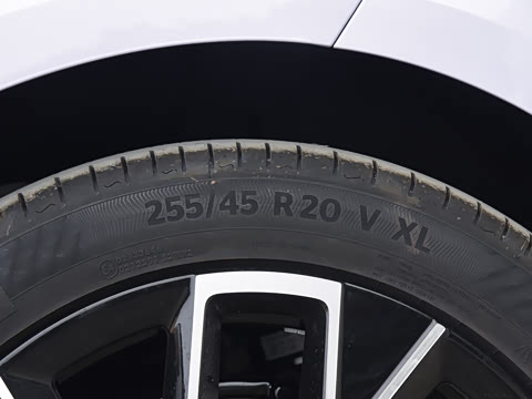 2025�� Ultra�����