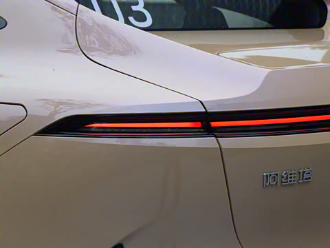 2025�� Ultra ���̰�