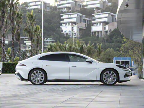 2024�� 1100km ����Ultra��