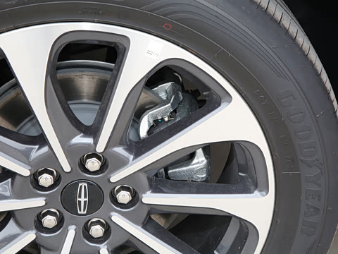 2025�� 2.0T ���а�