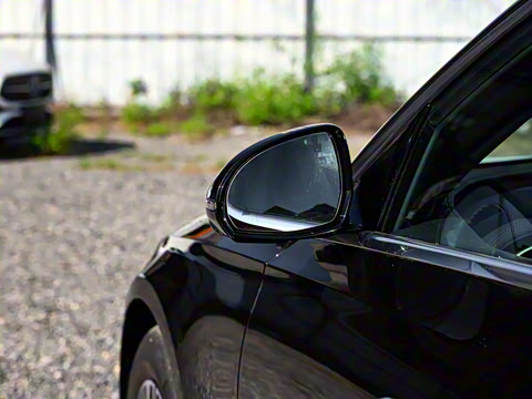 2025�� E 260 L �˶���