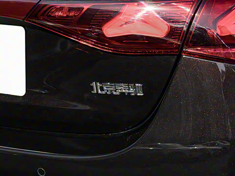 2025�� E 260 L �˶���