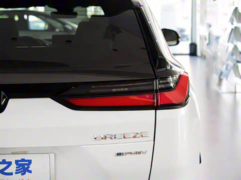 2025�� e:PHEV ����