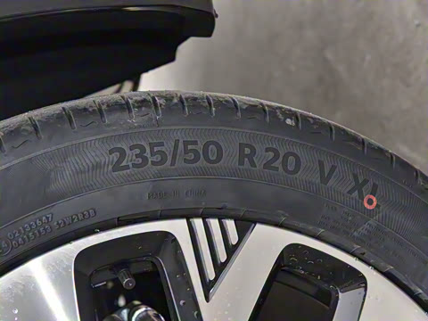 2025�� ���Ĵ� UItra 2.0T ������ �ǻ۾�����