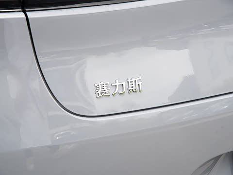 2025�� ���� Ultra ������