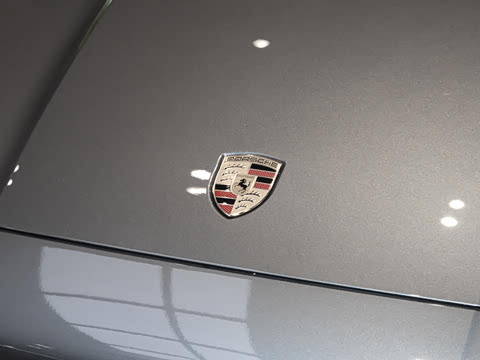 2025�� Cayenne 3.0T ���۰�